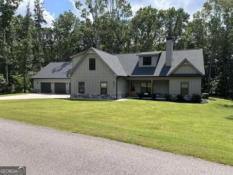 841 Sweetwater Bnd, Villa Rica, GA 30180