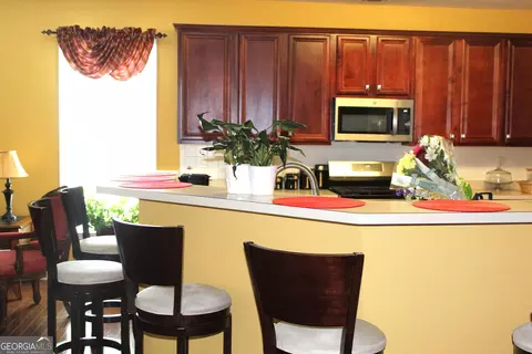 Kitchen - 35 Harrison Cir, Covington, GA 30016 photo 2 of 2