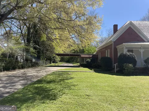 Exterior - 379 West Ave, Jackson, GA 30233 photo 1 of 3
