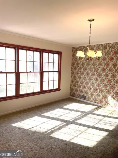 Dining - 379 West Ave, Jackson, GA 30233 photo 1 of 3