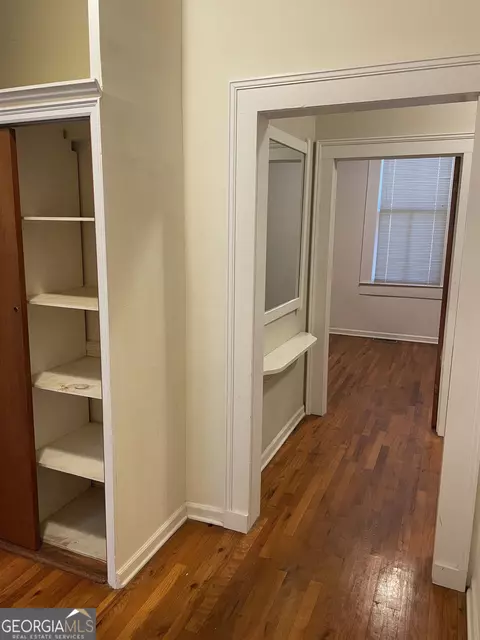 Entry Way - 379 West Ave, Jackson, GA 30233 photo 3 of 5