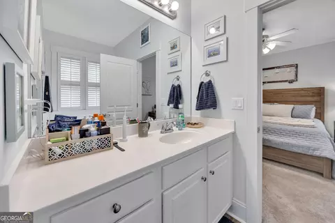 Bath - 4105 Summers St SW, Covington, GA 30014 photo 2 of 4