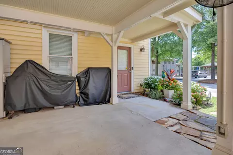 Exterior - 4105 Summers St SW, Covington, GA 30014 photo 6 of 6