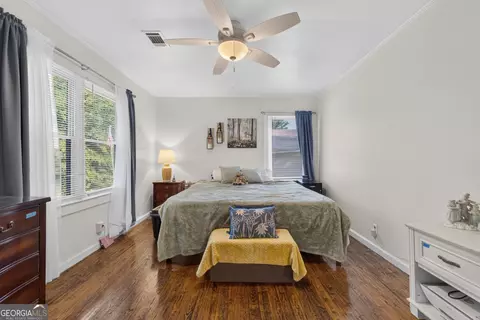 Bedroom - 504 N Pond St, Toccoa, GA 30577 photo 2 of 4