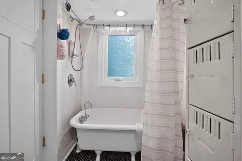 Bath - 5 Spruce St, Porterdale, GA 30014 photo 2 of 2