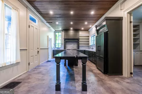Kitchen - 906 E 2nd Ave, Rome, GA 30161 photo 1 of 3