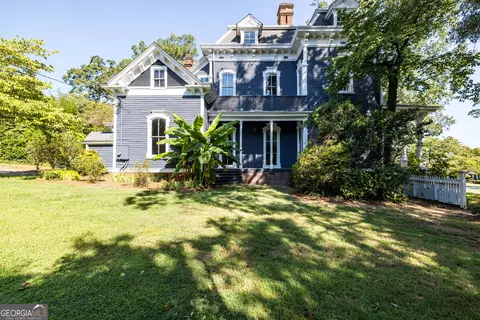 Exterior - 906 E 2nd Ave, Rome, GA 30161 photo 4 of 6