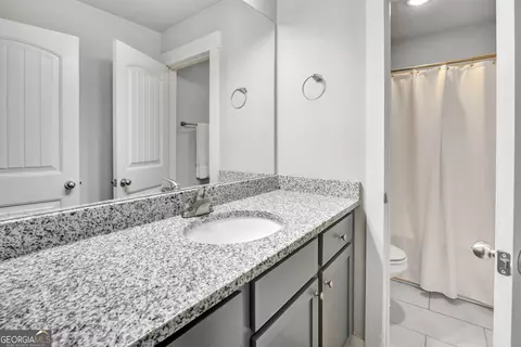 Bath - 5120 Arnold St, Covington, GA 30014 photo 5 of 6