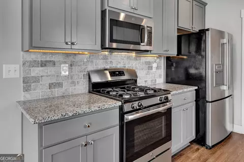Kitchen - 5120 Arnold St, Covington, GA 30014 photo 3 of 4