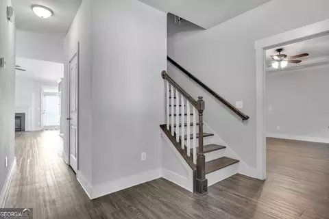 Entry Way - 5120 Arnold St, Covington, GA 30014 photo 4 of 4