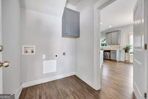 Entry Way - 5120 Arnold St, Covington, GA 30014 photo 1 of 4