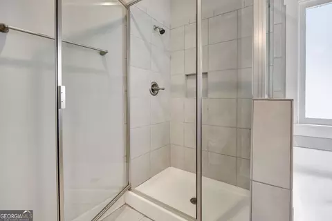 Bath - 5120 Arnold St, Covington, GA 30014 photo 2 of 6