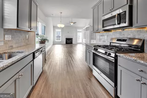 Kitchen - 5120 Arnold St, Covington, GA 30014 photo 4 of 4