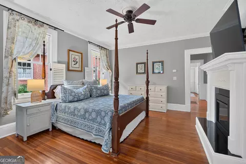 Bedroom - 291 Buford Pl, Macon, GA 31204 photo 2 of 10