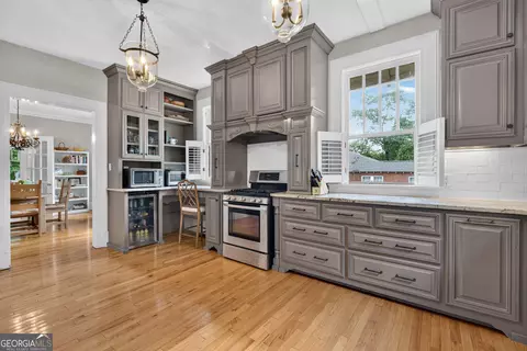 Kitchen - 291 Buford Pl, Macon, GA 31204 photo 3 of 8