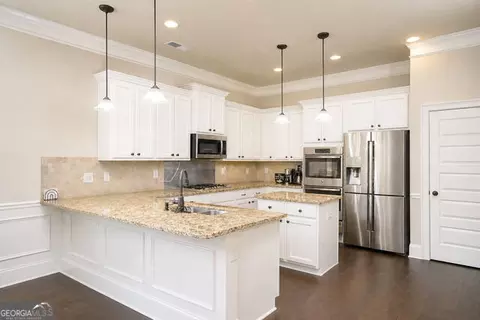 Kitchen - 2589 Lake Erma Dr, Hampton, GA 30228 photo 1 of 3