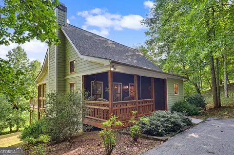 105 Evergreen Rd, Hiawassee, GA 30546