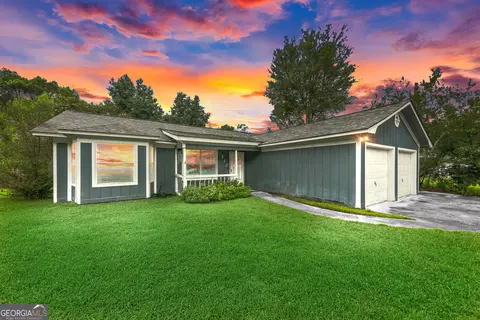 112 Cherry Point Dr, Saint Marys, GA 31558