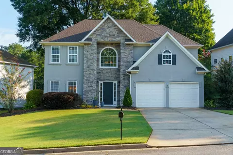 1080 Olde Roswell Grv, Roswell, GA 30075