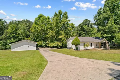 1846 Boyd Dr, Rocky Face, GA 30740