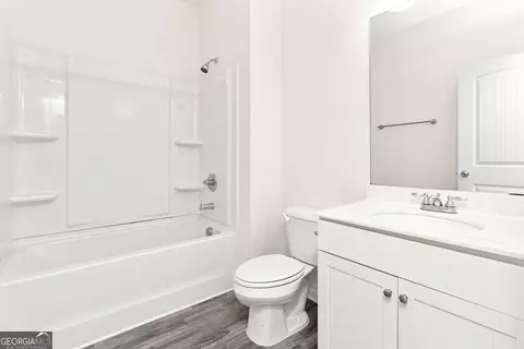 Bath - 176 Bryon Ln, Acworth, GA 30102 photo 1 of 3