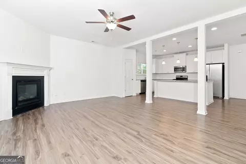 Living - 176 Bryon Ln, Acworth, GA 30102 photo 4 of 4