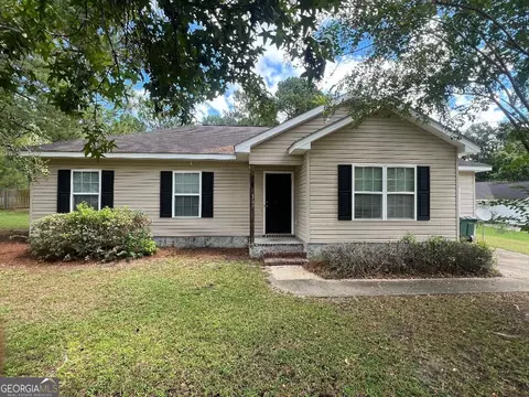 107 Westway Ct, Statesboro, GA 30461