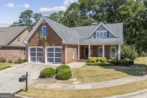 Exterior - 839 Legends Dr, Monroe, GA 30655 photo 4 of 10