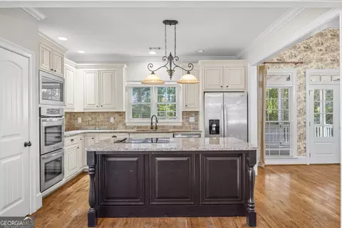 Kitchen - 839 Legends Dr, Monroe, GA 30655 photo 2 of 11