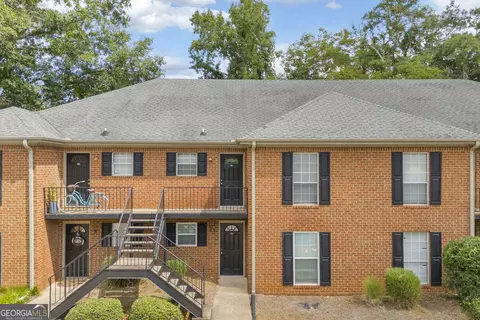 1055 Baxter St #203, Athens, GA 30606