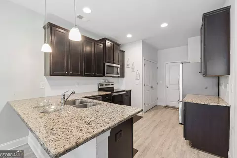 Kitchen - 10157 Benton Woods Dr, Covington, GA 30014 photo 1 of 2