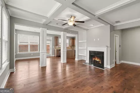 Living - 7666 Squire Ct, Fairburn, GA 30213 photo 2 of 4