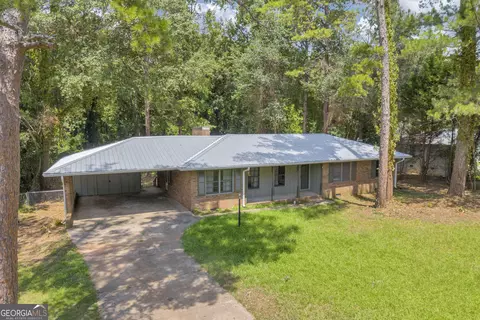270 University Cir, Athens, GA 30605