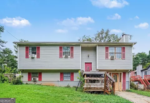 5228 Tina Ct, Stone Mountain, GA 30083