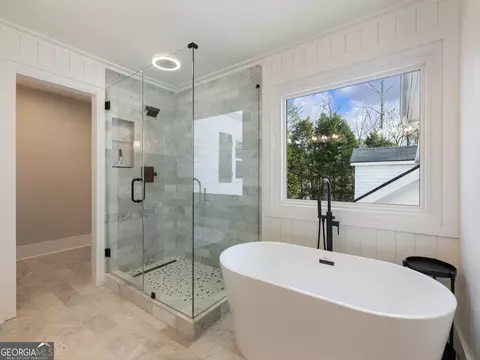 Bath - 3965 Hamilton View Way, Dacula, GA 30019 photo 3 of 5