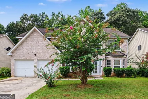 579 Ironstone Dr, Fairburn, GA 30213