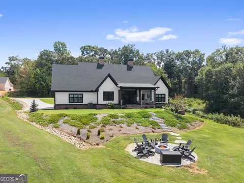 Exterior - 1844 Bermuda Ave, Demorest, GA 30535 photo 2 of 11
