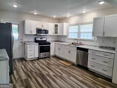 Kitchen - 219 E Johnson St, Temple, GA 30179 photo 5 of 5