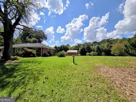 Exterior - 219 E Johnson St, Temple, GA 30179 photo 5 of 11