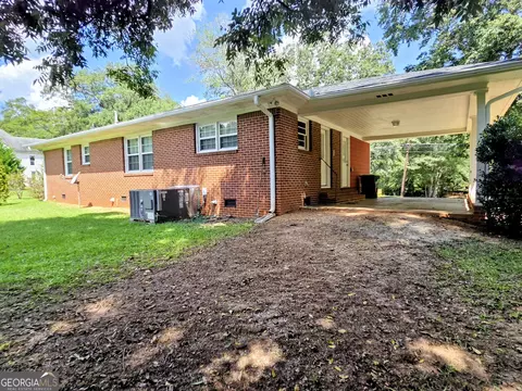 Exterior - 219 E Johnson St, Temple, GA 30179 photo 4 of 11