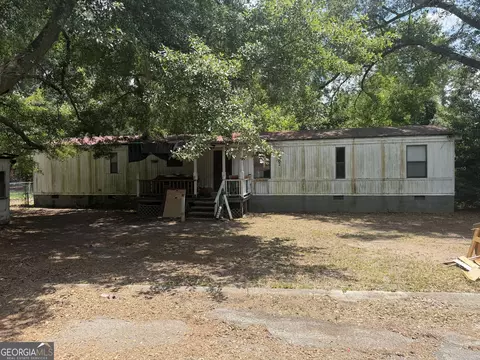502 Romine Ct, Dublin, GA 31021
