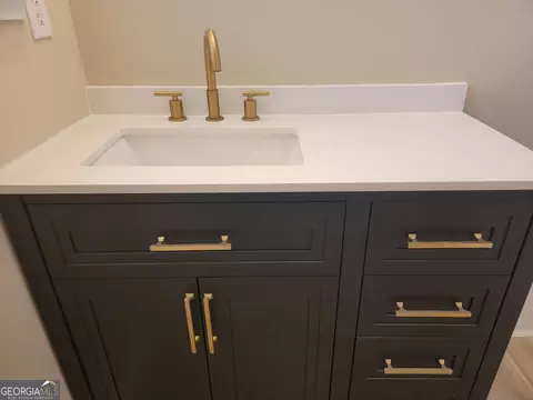 Bath - 2264 Nicole Dr, Hampton, GA 30228 photo 3 of 4