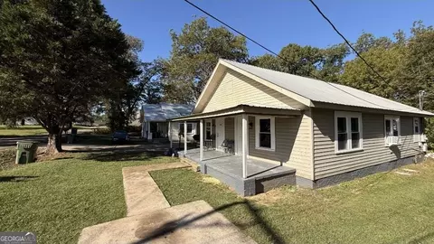 15 20th St # E, Lanett, AL 36863 photo 3