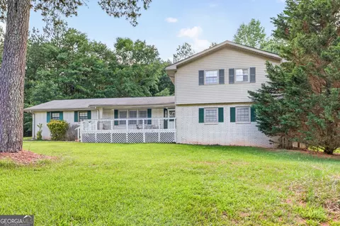 1981 Lee Peters Rd, Loganville, GA 30052
