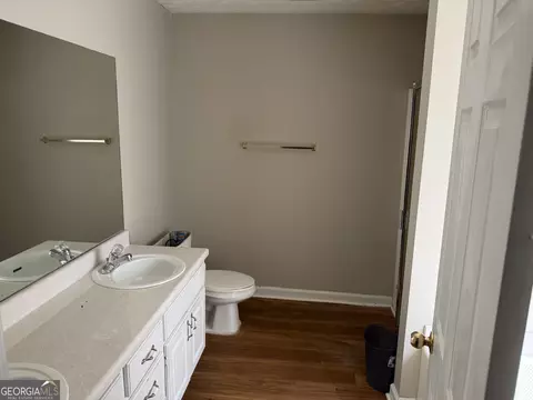 Bath - 275 Long Creek Dr, Covington, GA 30016 photo 1 of 2