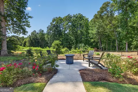Exterior - 417 Fox Valley Dr, Monroe, GA 30656 photo 15 of 20