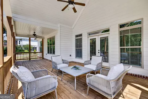 Exterior - 417 Fox Valley Dr, Monroe, GA 30656 photo 6 of 20