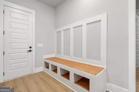 Entry Way - 109 Dub Walker Rd, Jackson, GA 30233 photo 3 of 4