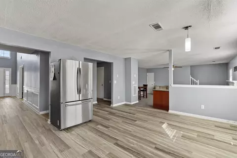 Entry Way - 541 Hamlet Dr, Hampton, GA 30228 photo 2 of 5