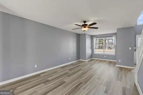 Living - 541 Hamlet Dr, Hampton, GA 30228 photo 7 of 7